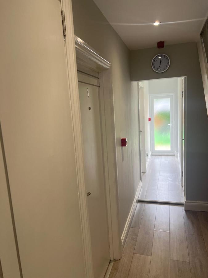 Wisdom Care: The Orpington Cutie Hotell Eksteriør bilde