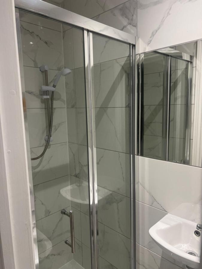 Wisdom Care: The Orpington Cutie Hotell Eksteriør bilde